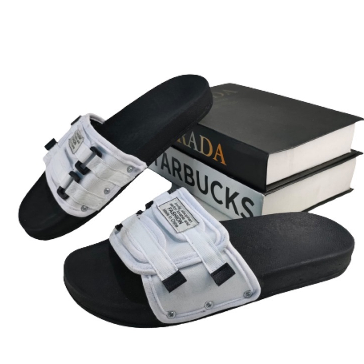 TERLARIS Sandal Slop Pria Fashion Slip On Dewasa Anti Slip Terbaru 2023-Fashion Oval Putih