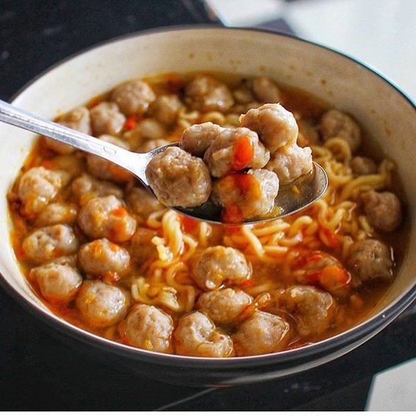 

PENTOL/BAKSO DAGING MIX 500 GRAM
