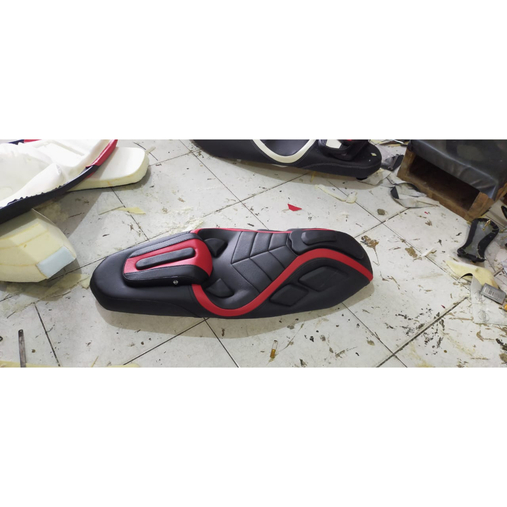 Jok ADV 150 / JOK CUSTOM MOTOR ADV 150 BAHAN MBTECH / JOK ADV 150 MODEL RETRO PREDATOR BAHAN MBTEH