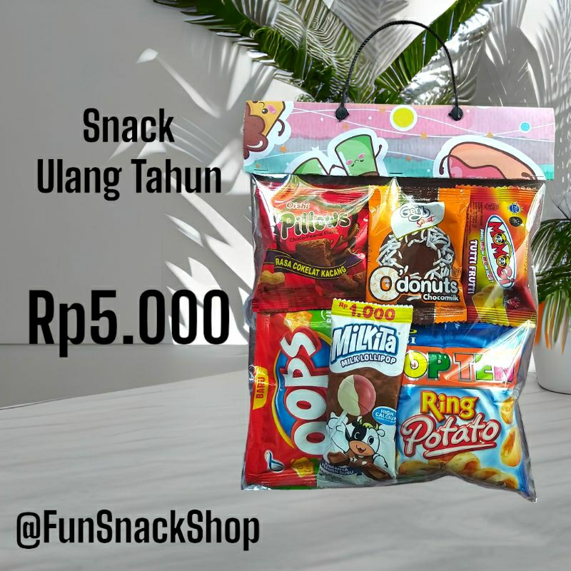 

Paket Snack Ulang Tahun Random A Goceng