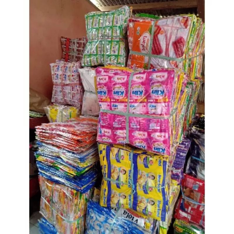 ( isi 50 pcs ) Grosir Layangan Terbang / Layang Plastik Aduan / Layang Layang