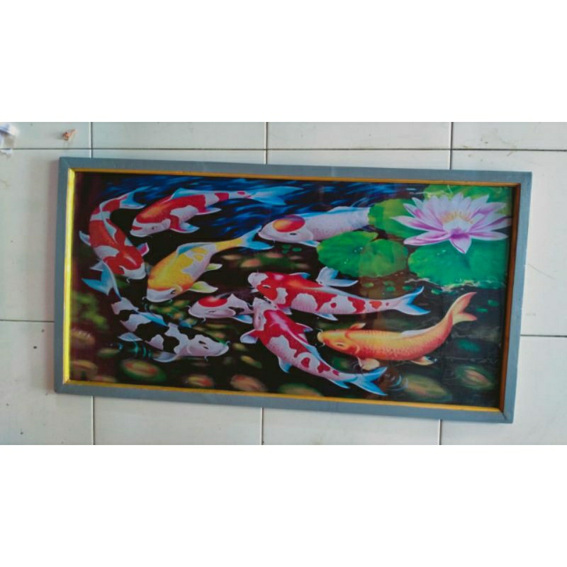hiasan dinding lukisan cetak ikan koi plus bingkai ukuran 105*55