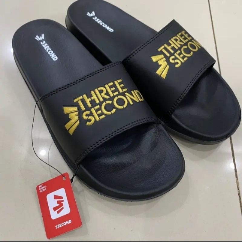 Sandal slop pria dan wanita three second sendal slide slop Termurah