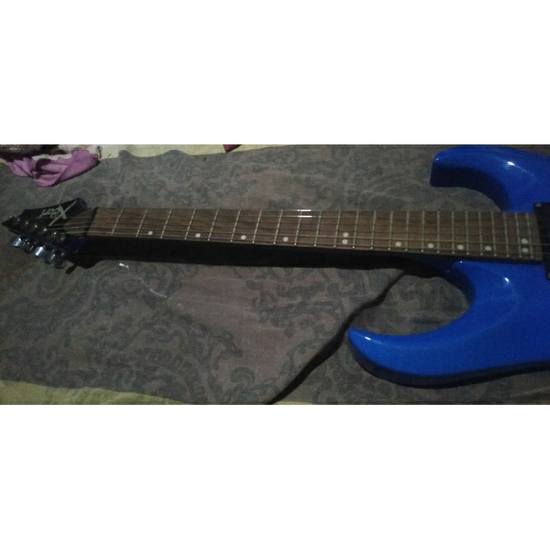 gitar CORT X2