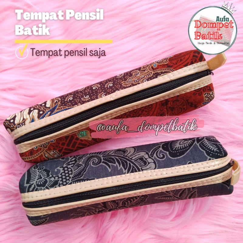

Souvenir Tempat Pensil Batik Ukuran 19 × 7 cm