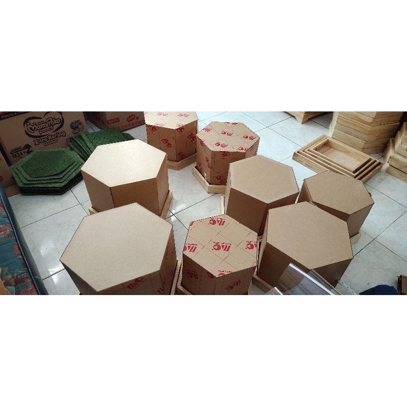 akrilik hexsagonal tutup hantaran pernikahan