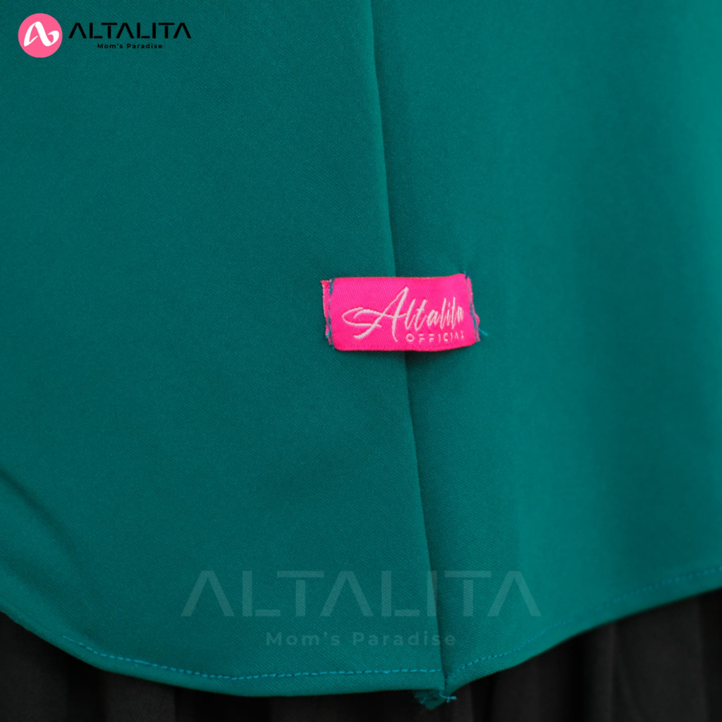 Altalita - Jilbab Instan Qanita Penguin Size L Hijab Bergo Hamidah Sport Olahraga Volly Futsal Senam Kerudung Sekolah Instan Menutup Dada Bahan Jersey Premium pet Tebal Terbaru