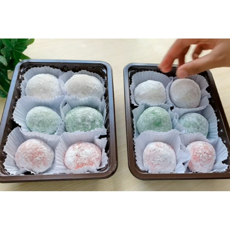 

MOCHI DAIFUKI/ICHIGO DAIFUKI