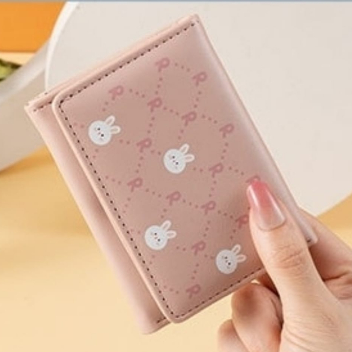 DOMPET LIPAT WANITA KOREA IMPORT KULIT PINK LUCU MOTIF KELINCI MINI WA730P3 TORINA KECIL KOIN BRANDED FASHION SIMPLE PREMIUM REMAJA CEWEK KEKINIAN PENDEK SLOT KARTU MURAH BATAM