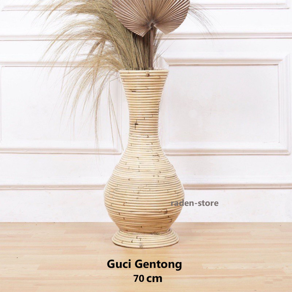 Guci Rotan / Vas Bunga Rotan Sudah di Vernis Ukuran Besar 60 70 cm