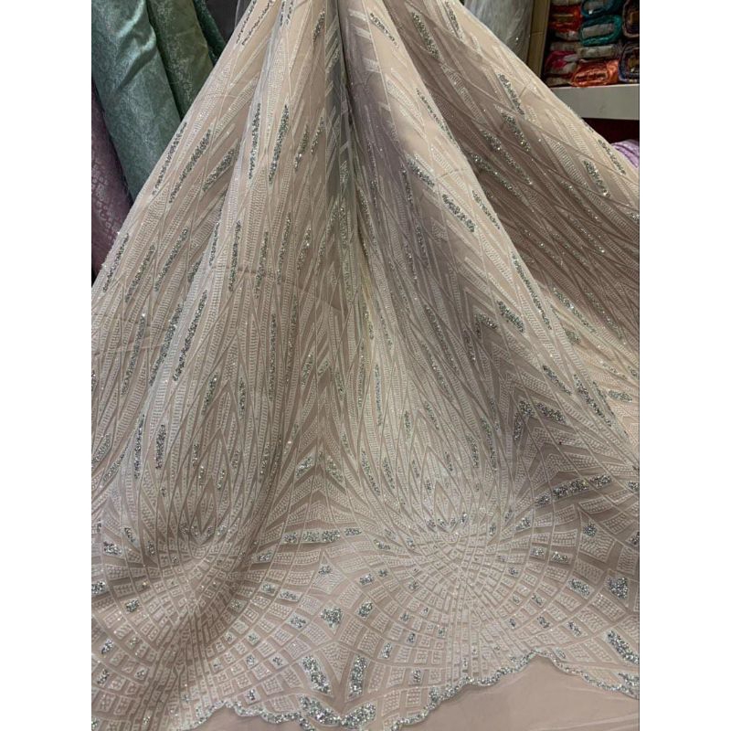 tille sugar candy crush