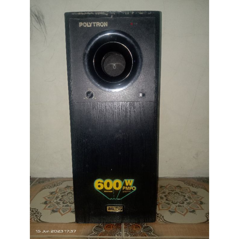 Subwoofer Polytron PSW 500C
