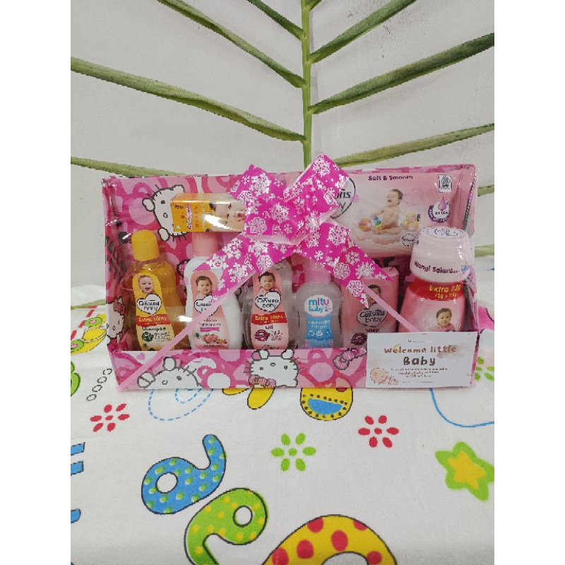 parcel bayi/ kado bayi/parcel baby/hampers baby gift/perlengkapan bayi/kecantikan bayi/parpum bayi/sabun bayi/shampo bayi/ bedak bayi/perlengkapan mandi bayi/ucapan bayi/kado bayi laki laki perempuan murah lengkap/gendongan bayi/celana bayipopokbayi