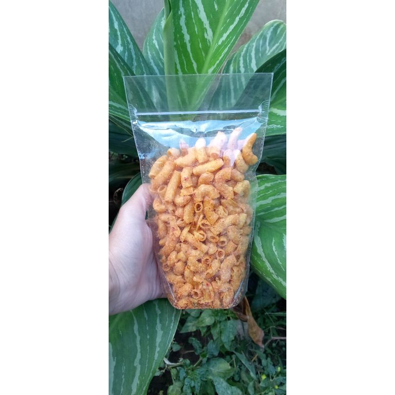 

makaroni bantet / makaroni pedas / makaroni kriuk 350gr