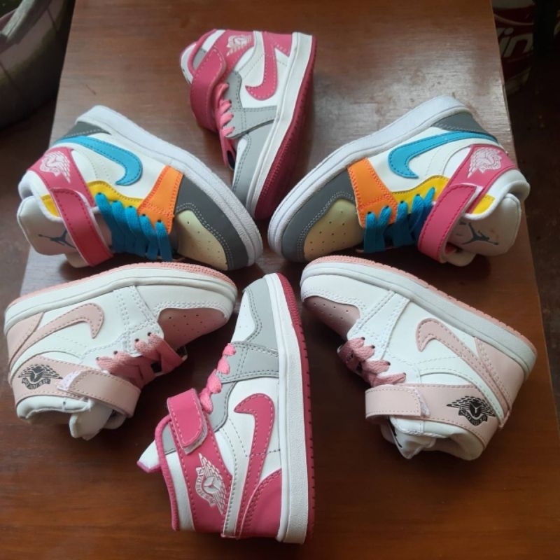 Sepatu sneaker anak import AJ Pink Grey Grade Original Premium Quality Umur 1 2 3 4 5 6 7 8 9 10 Tahun Kado Anak Sepatu Sekolah Anak sd tk balita Import