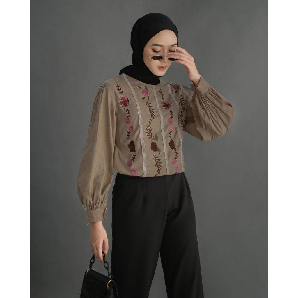 Myrubylicious DEVILINE BLOUSE