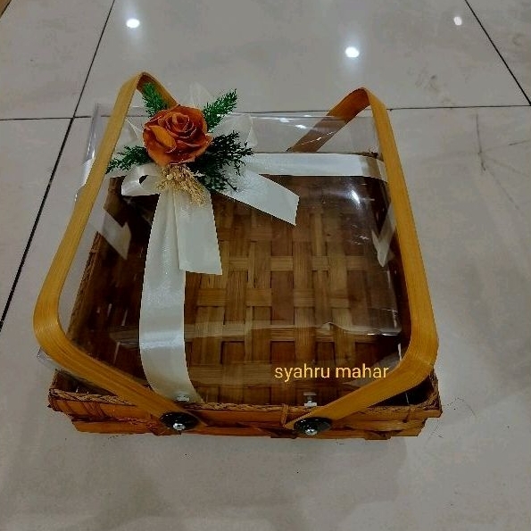 KOTAK KUE HANTARAN BAMBU UK 30X30 / 25X25
