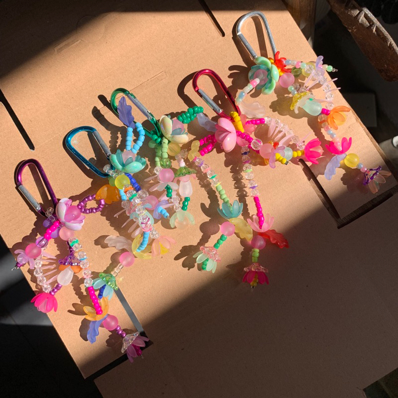 parade keychain gantungan tas