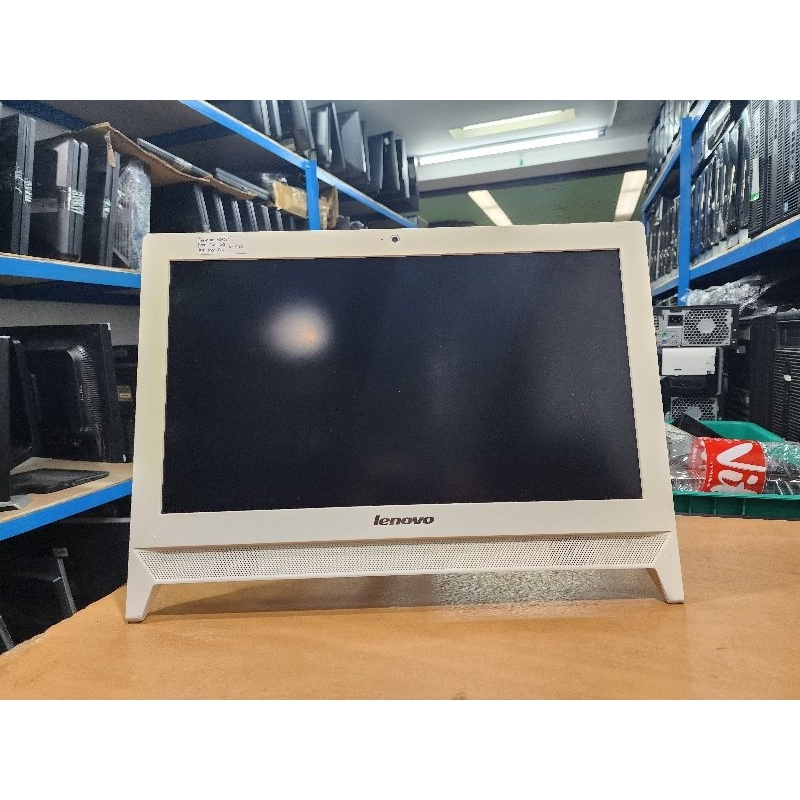 AIO PC ALL IN ONE LENOVO C20-00 RAM 4 GB HDD 500 GB WIN10  LIKE NEW YOK DI ORDEE