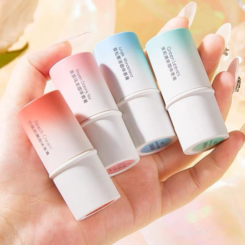 Parfume Stick Roll Oles Badan Pewangi Badan Parfum Pewangi Badan stick pewangi badan roll stick cream parfum oles aromaterapi