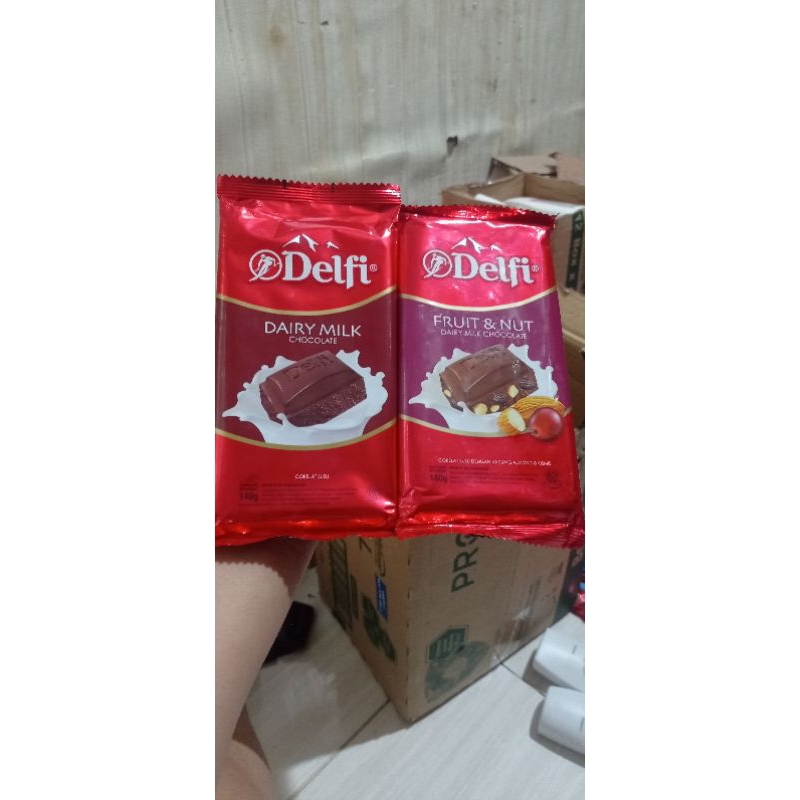 

DELFI DAIRY MILK CHOCOLATE 140g exp 2025