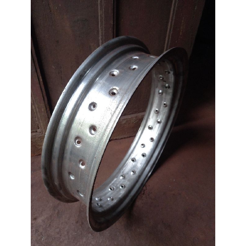 Velg custom ring 16 4inch