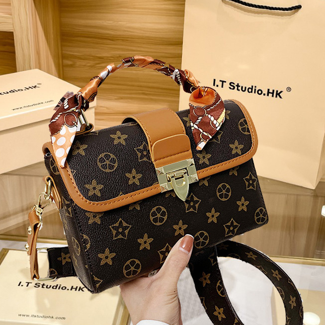 ( 2PC 1KG ) GTBI998882196  New Arrival 2023 !!!  Tas Selempang  Tas Wanita Import  Premium Terbaru viral + Sall