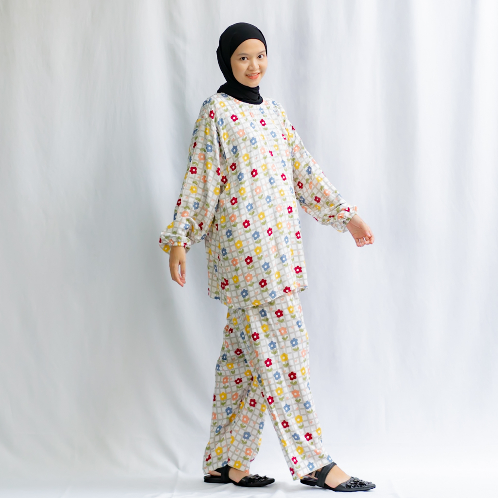 Bajuboo Alika - One set Busui &amp; Bumil Friendly Rayon