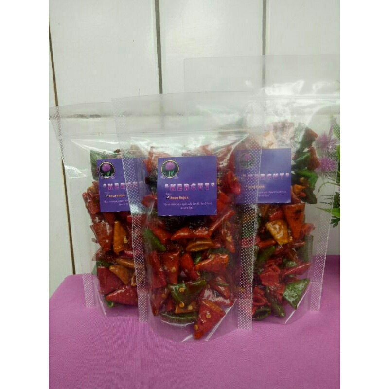 

KERCUT (KERUPUK KERUCUT) RASA RUJAK PEDAS MANIS GURIH RENYAH, BIKIN NAGIH SNACK KEKINIAN