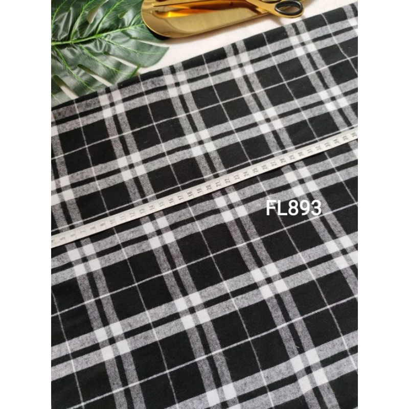 CUCI GUDANG Happychild kain flanel bahan kotak katun yarndyed harga 0.5meter