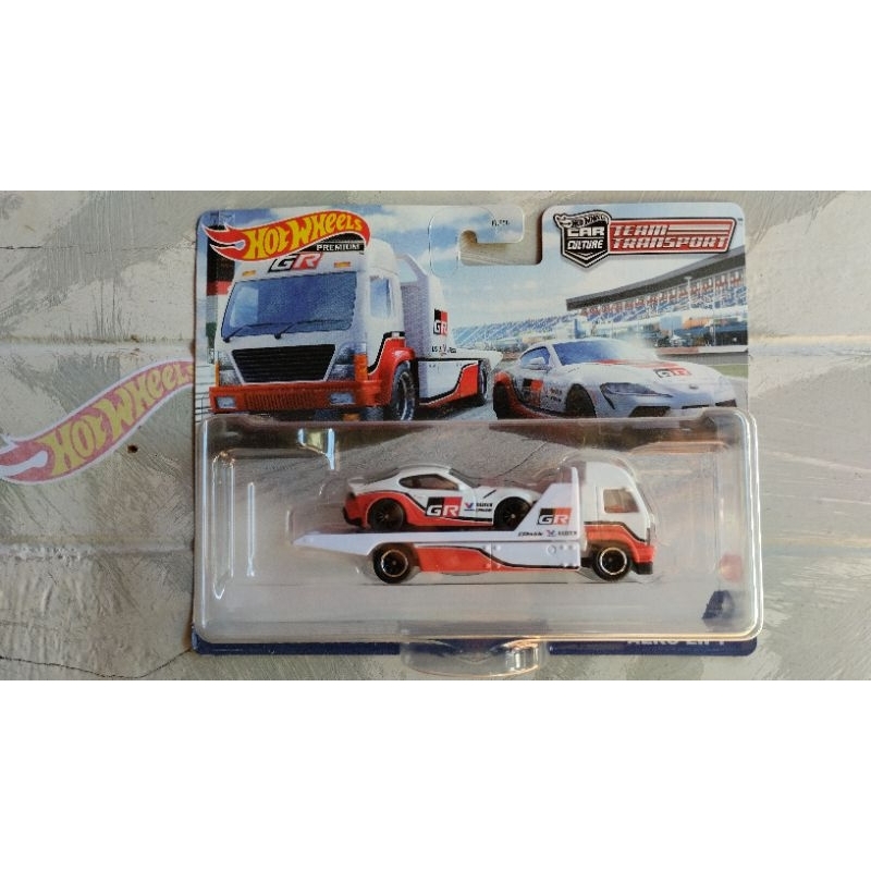 Hotwheels team transport '21 Toyota GR Supra