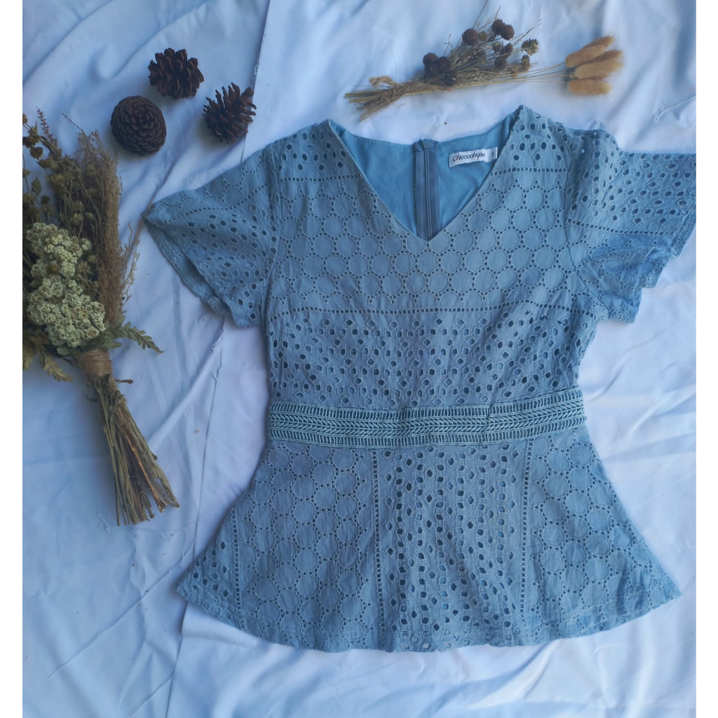 Preloved Baju Atasan Wanita Chocochips Ori Biru Muda
