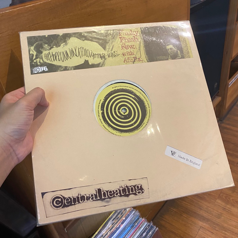 PIRINGAN HITAM / VINYL Funky Fresh With AfuRa