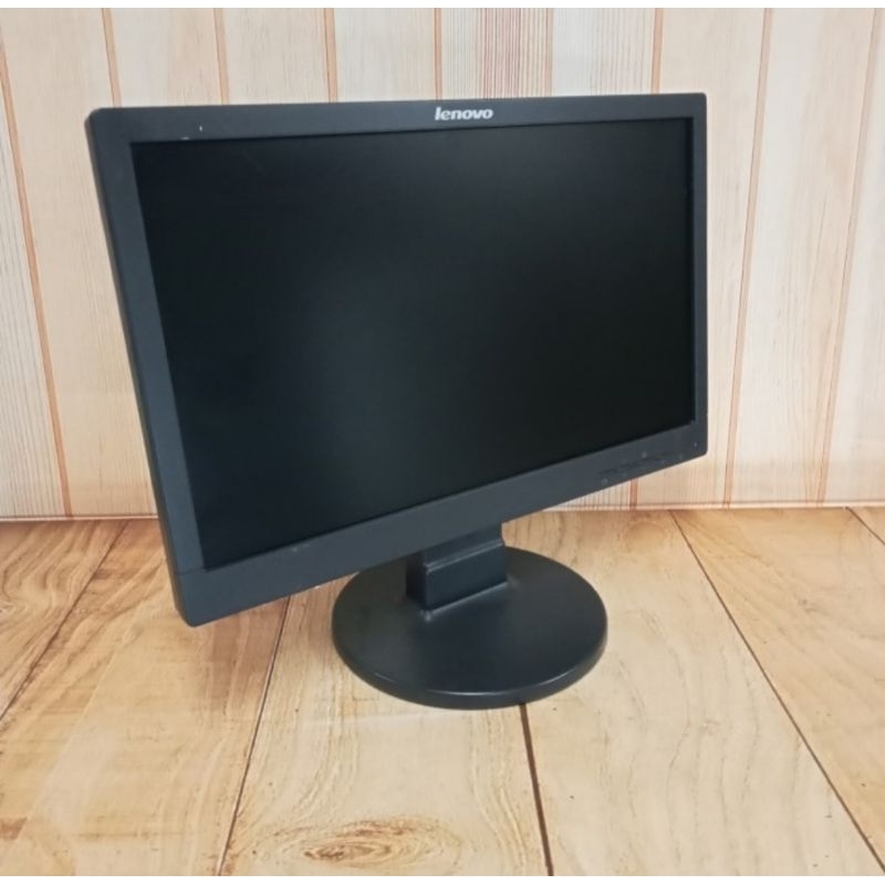 MONITOR LENOVO 19 INCH LENGKAP KABEL GARANSI