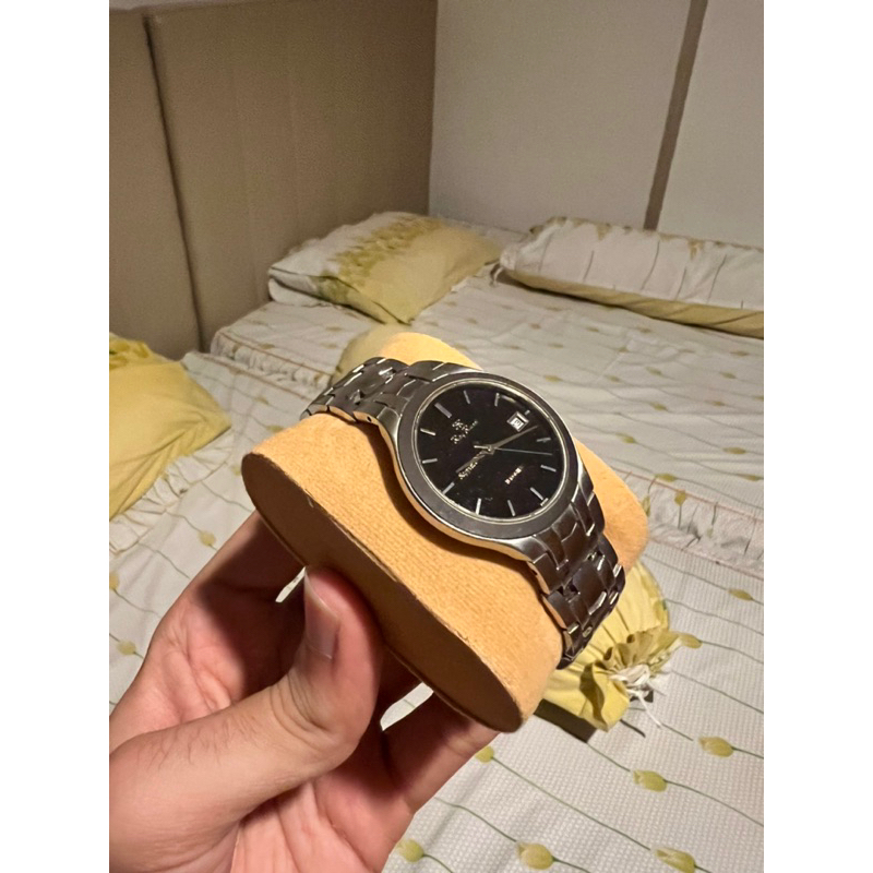 Jam tangan Jepang kondisi prima merek ray rucci