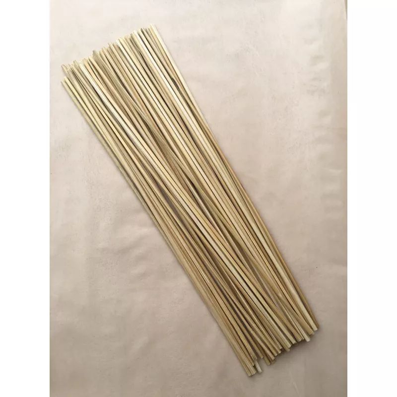 

Tusuk Sate 20cm (isi 50pcs)