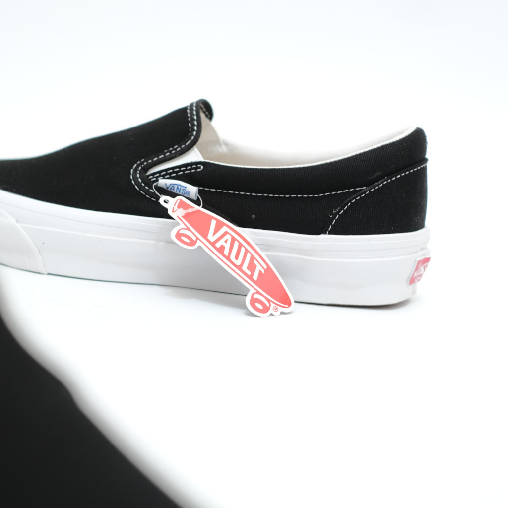 SALE DISKON! VANS SLIP-ON VAULT OG LX BLACK/WHITE 100% ORIGINAL BNIB ( SPRING SUMMER '20 )