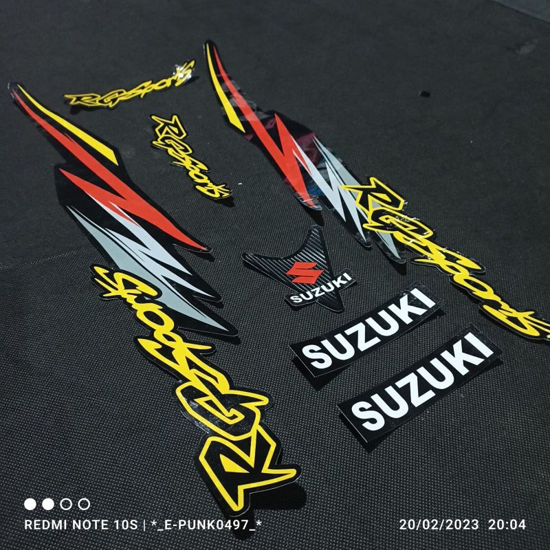 Lis Suzuki rg sports Striping Suzuki RG SPORTS Stiker motor striping motor