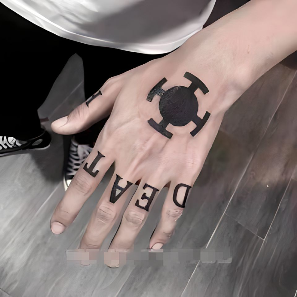 Sticker Tatto Temporer Temporary One Piece Death Anime Jepang Ukuran 11x8 cm Jari Tangan Aesthetic W