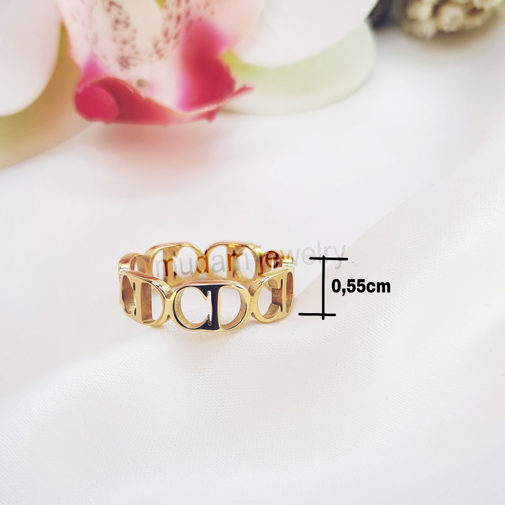 Cincin Model CD Hollow Warna Gold