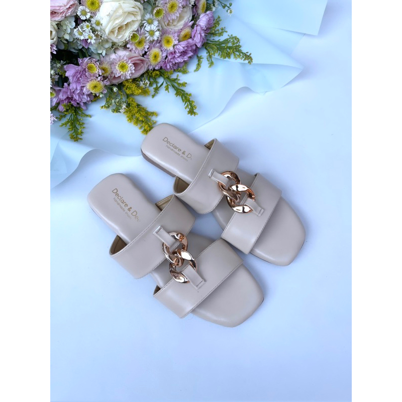 DECLARE&amp;DEE IRISH SANDAL FLAT WANITA MEWAH