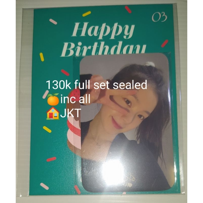 Open Sharing Private Red Velvet