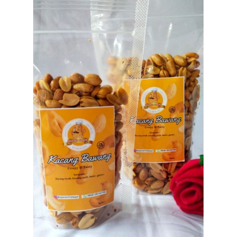 

Kacang Bawang Gurih santan ukurang mulai dari 250 gram