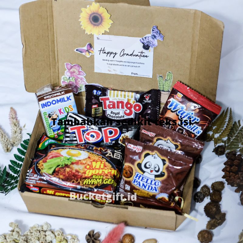 

HAMPRES SNACK BOX ULTAH,WISUDA,SEMPRO,SIDANG