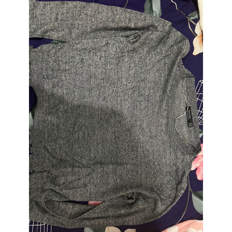 preloved sweatshirt bershka