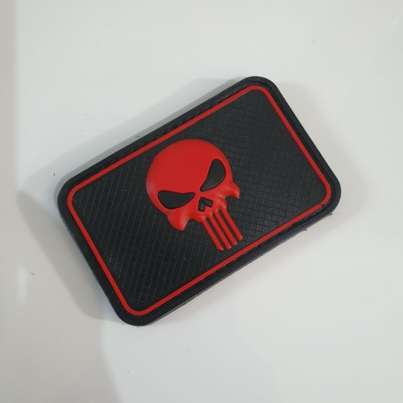 patch rubber logo tengkorak funiser 3D kotak merah / tempelan emblem karet velcro