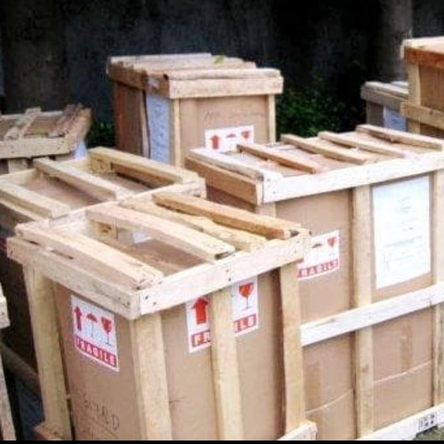 

Packing kayu untuk barang pecah belah
