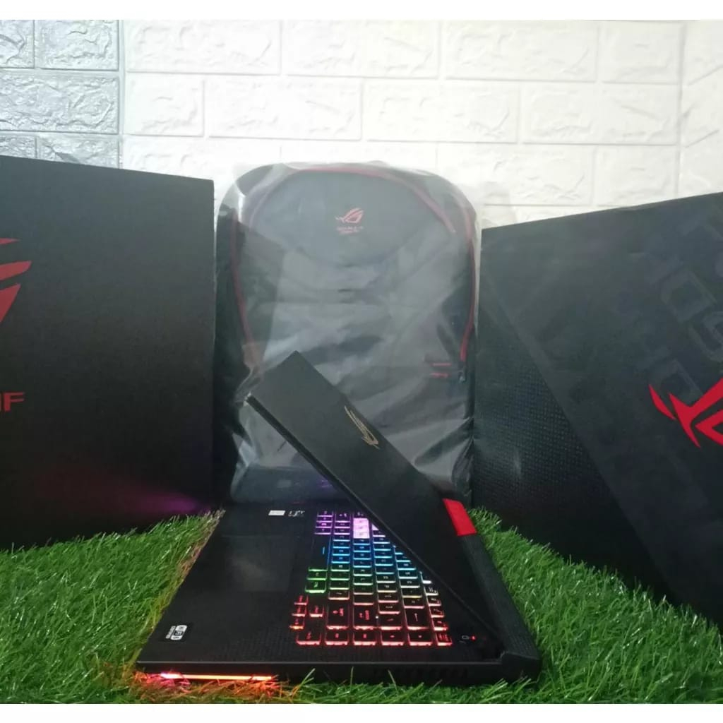 ASUS ROG G513QC RYZEN 7-5800H 8GB 512GB RTX 3050 W11 15,6 INCH LAPTOP+TAS+BOX
