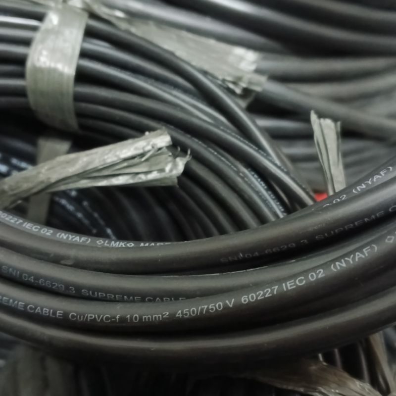 KABEL SERABUT NYAF 10MM METERAN SUPREME