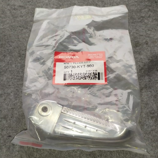 50730 KYT 900 FOOTSTEP BELAKANG KIRI HONDA SPACY KARBU ORI AHM
